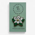 Magnolia Flower Needle Minder