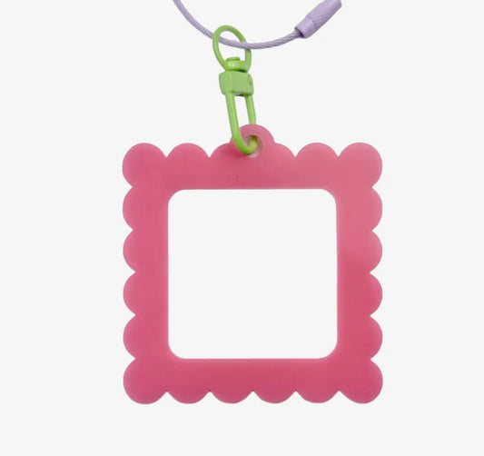 Bag Tag: Small Scallop Square - Pearl White