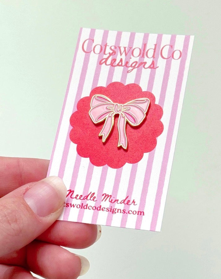 Pink Bow Needle Minder