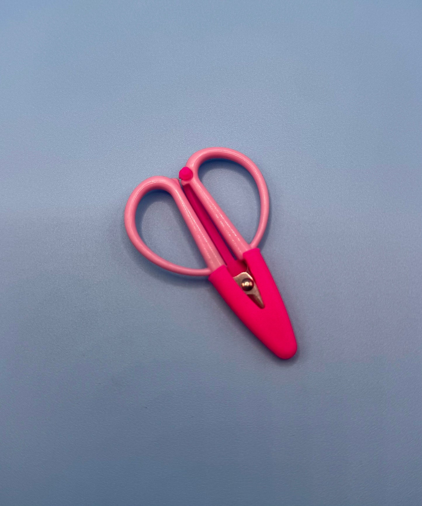Mini Super Snip Scissors - Two-Tone Needlepoint Scissors